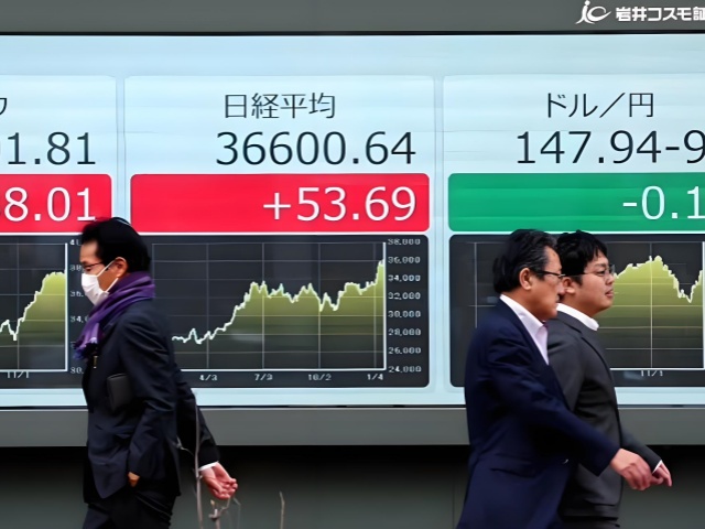 全球股市震荡，日股收跌近4%，韩股跌势加剧至近一周新低
